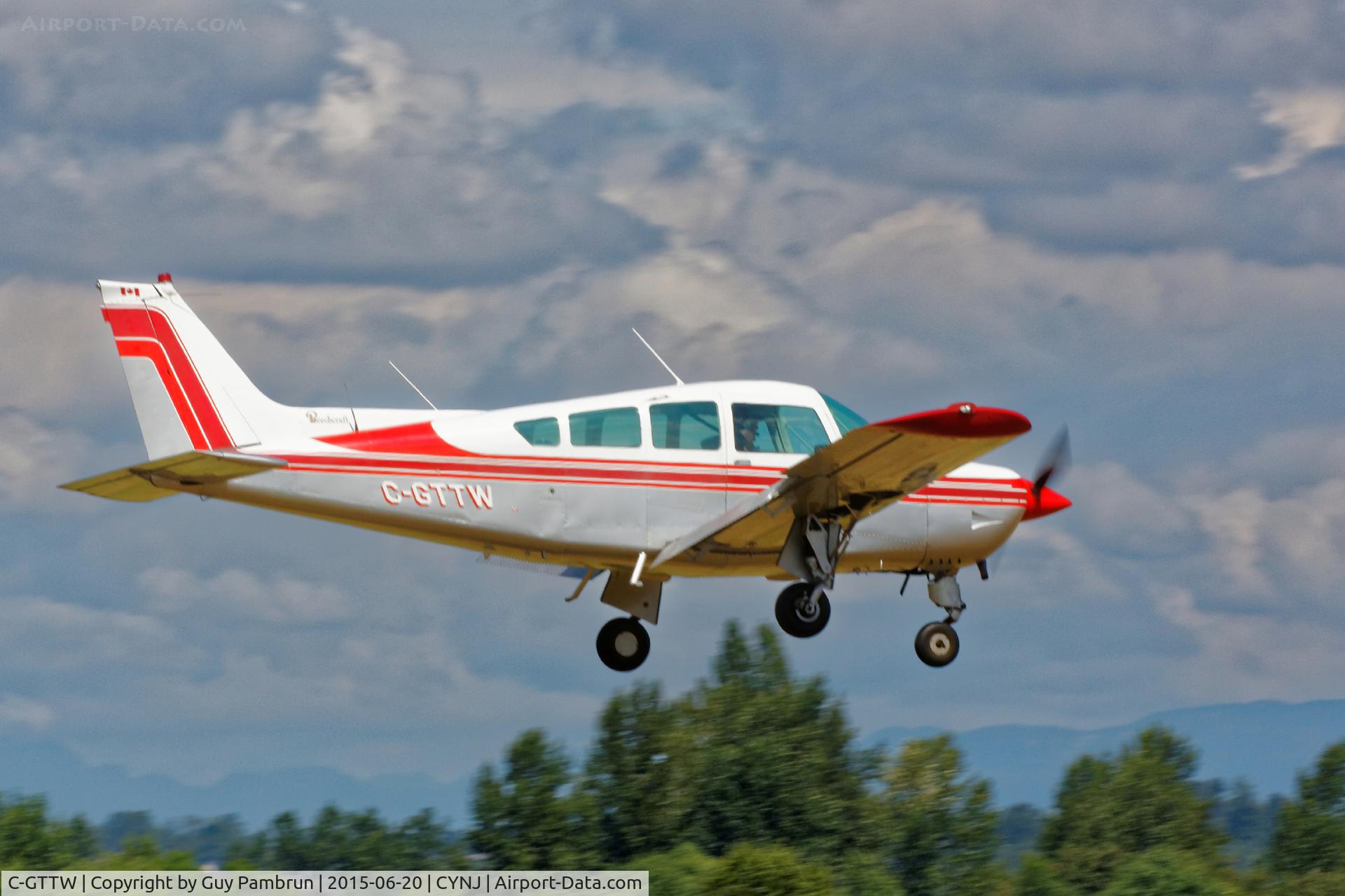 C-GTTW, 1974 Beech B24R Sierra C/N MC-213, Arriving at CYNJ for their annual fly-in