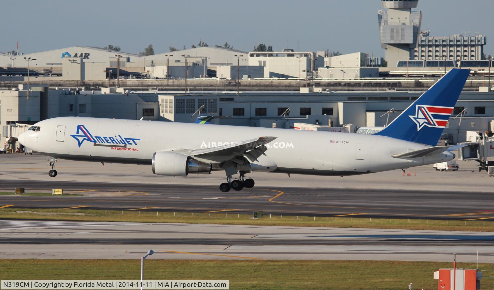 N319CM, 1988 Boeing 767-338 C/N 24407, Amerijet 767-300