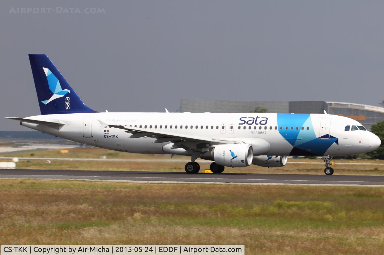 CS-TKK, 2005 Airbus A320-214 C/N 2390, SATA International
