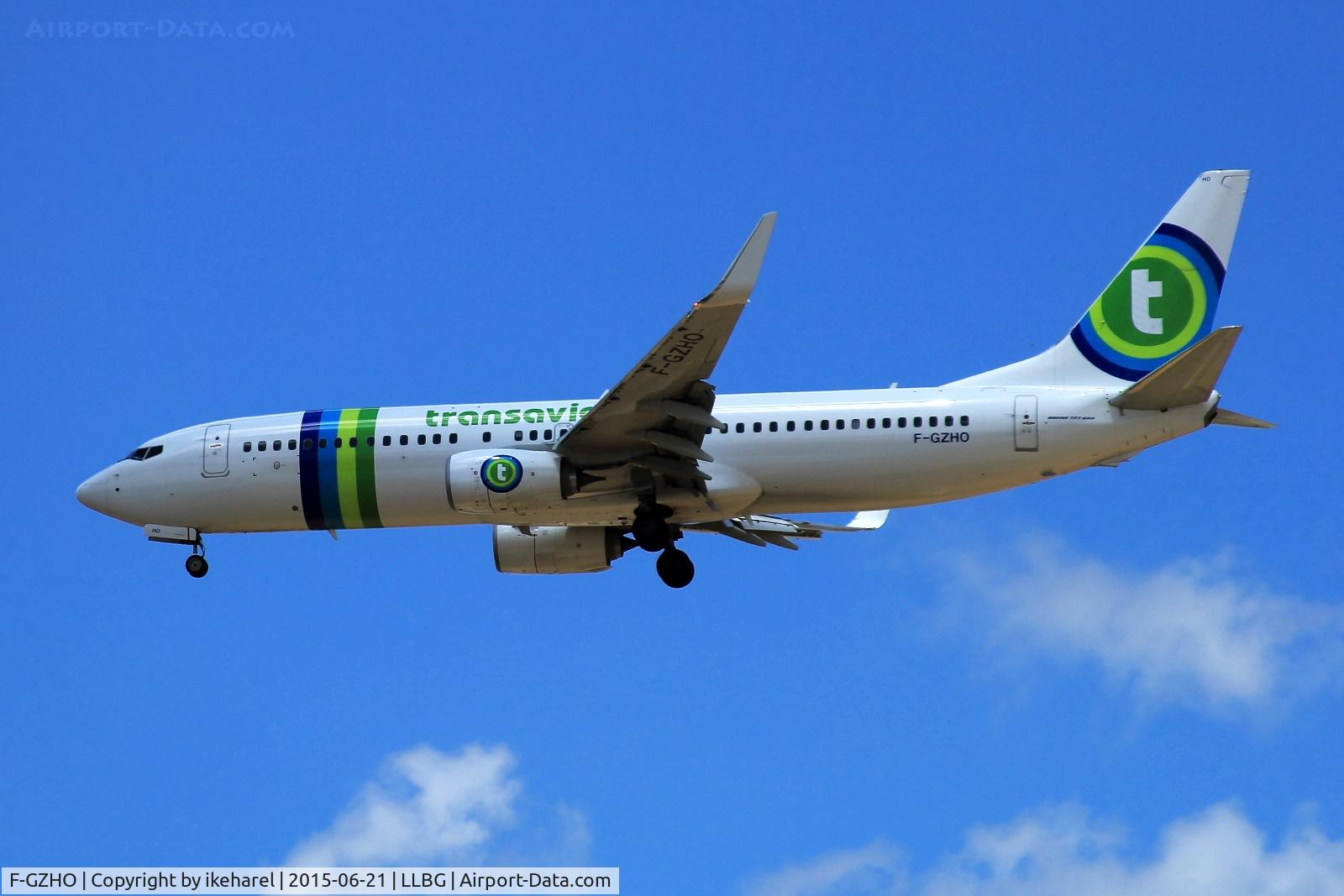 F-GZHO, 2015 Boeing 737-8K2 C/N 43880, Fly in from Paris, France. Landing on runway 21.