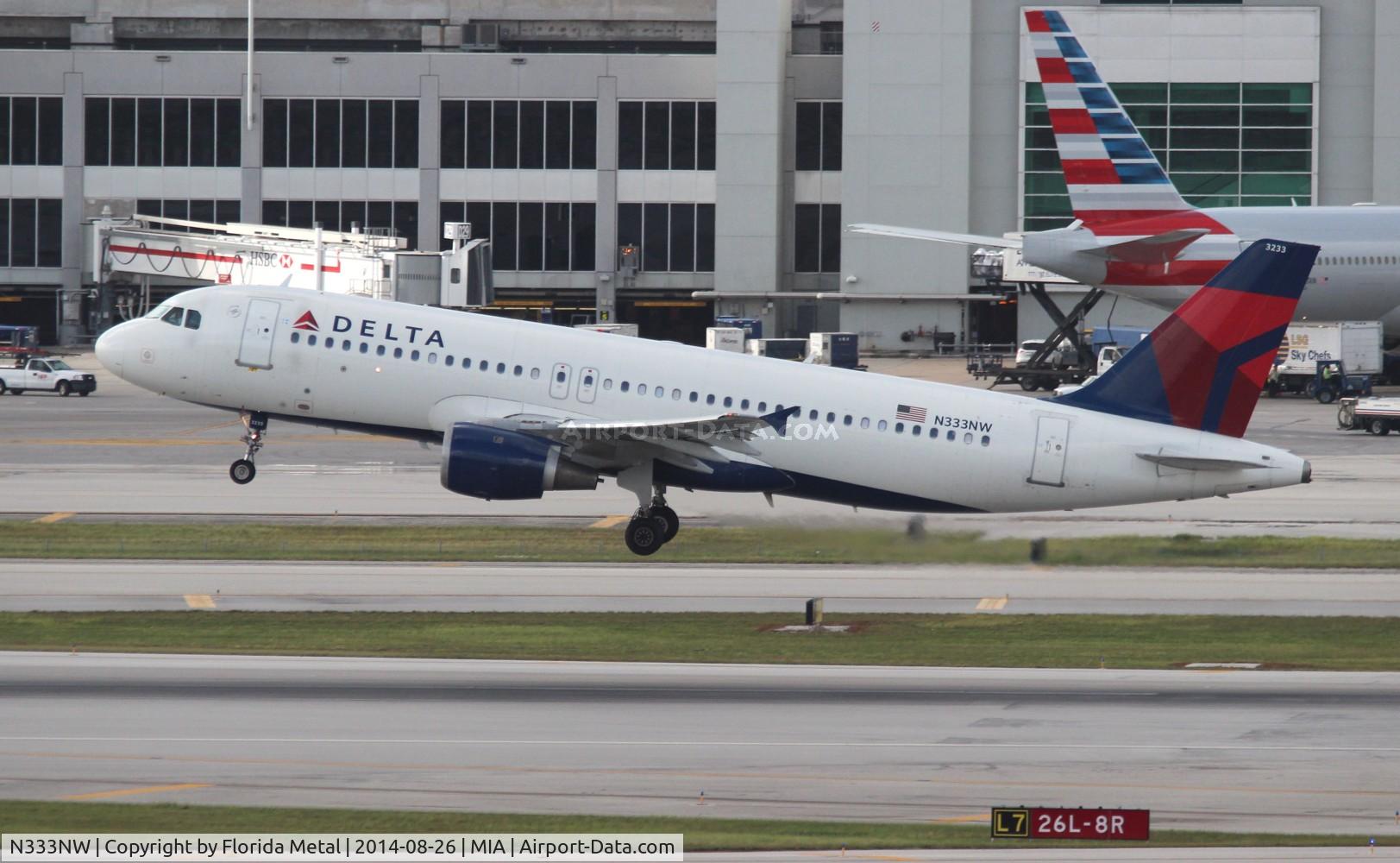 N333NW, 1992 Airbus A320-211 C/N 329, Delta A320
