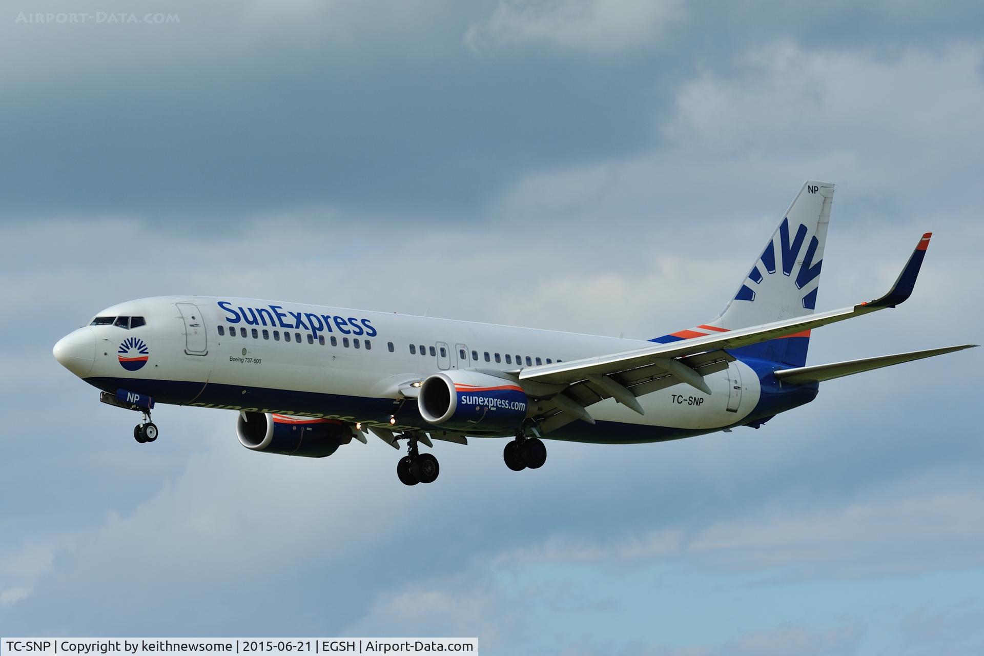 TC-SNP, 2010 Boeing 737-8HC C/N 40777, Nice Arrival.