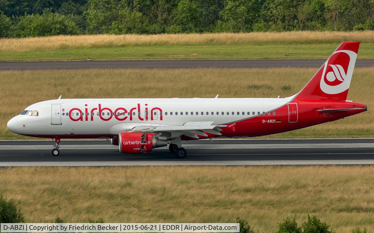 D-ABZI, 2007 Airbus A320-216 C/N 3328, decelerating after tocuhdown
