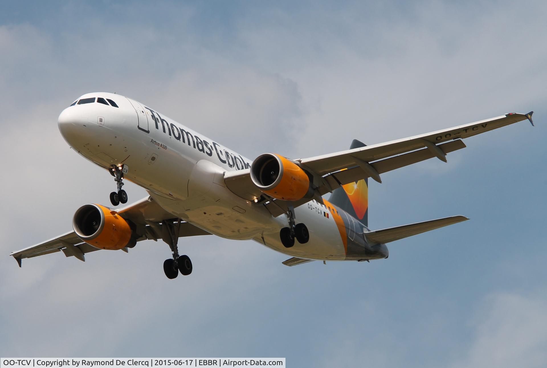 OO-TCV, 2003 Airbus A320-214 C/N 1968, Landing at Brussels.