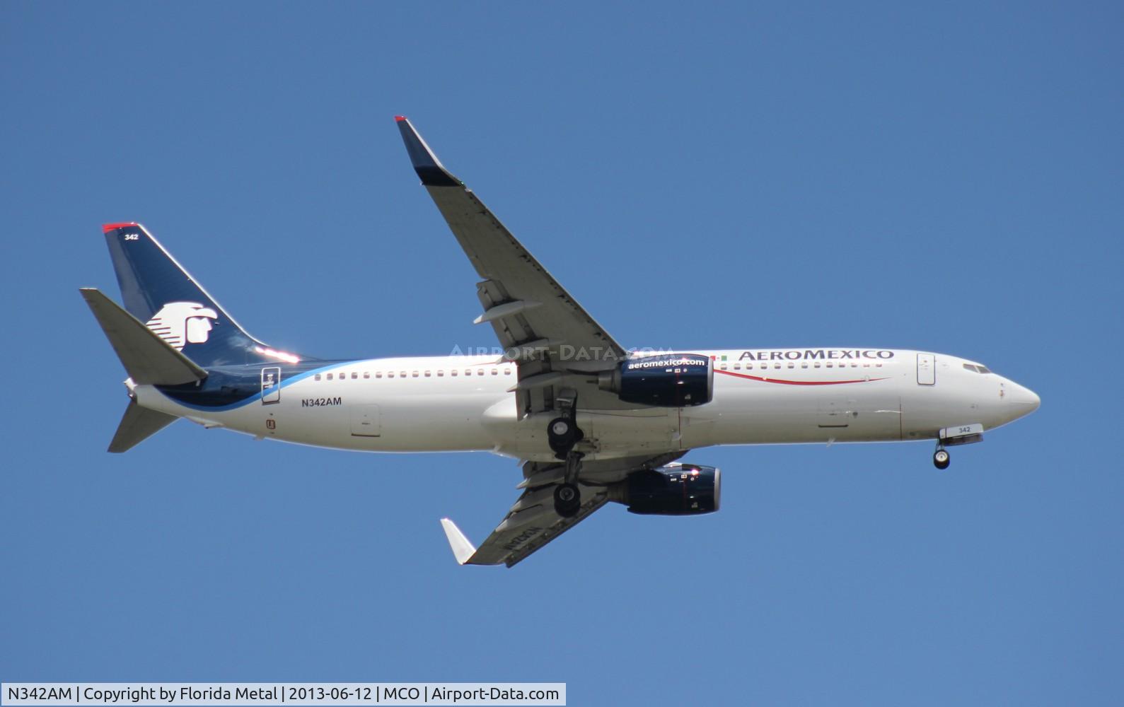 N342AM, 2005 Boeing 737-8Z9 C/N 34262, Aeromexico