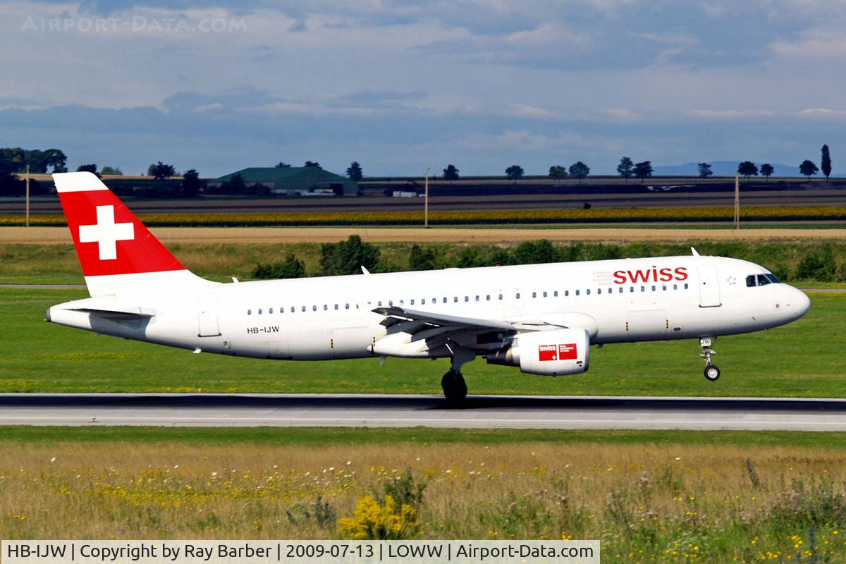 HB-IJW, 2003 Airbus A320-214 C/N 2134, Airbus A320-214 [2134] (Swiss International Air Lines) Vienna-Schwechat~OE 13/07/2009