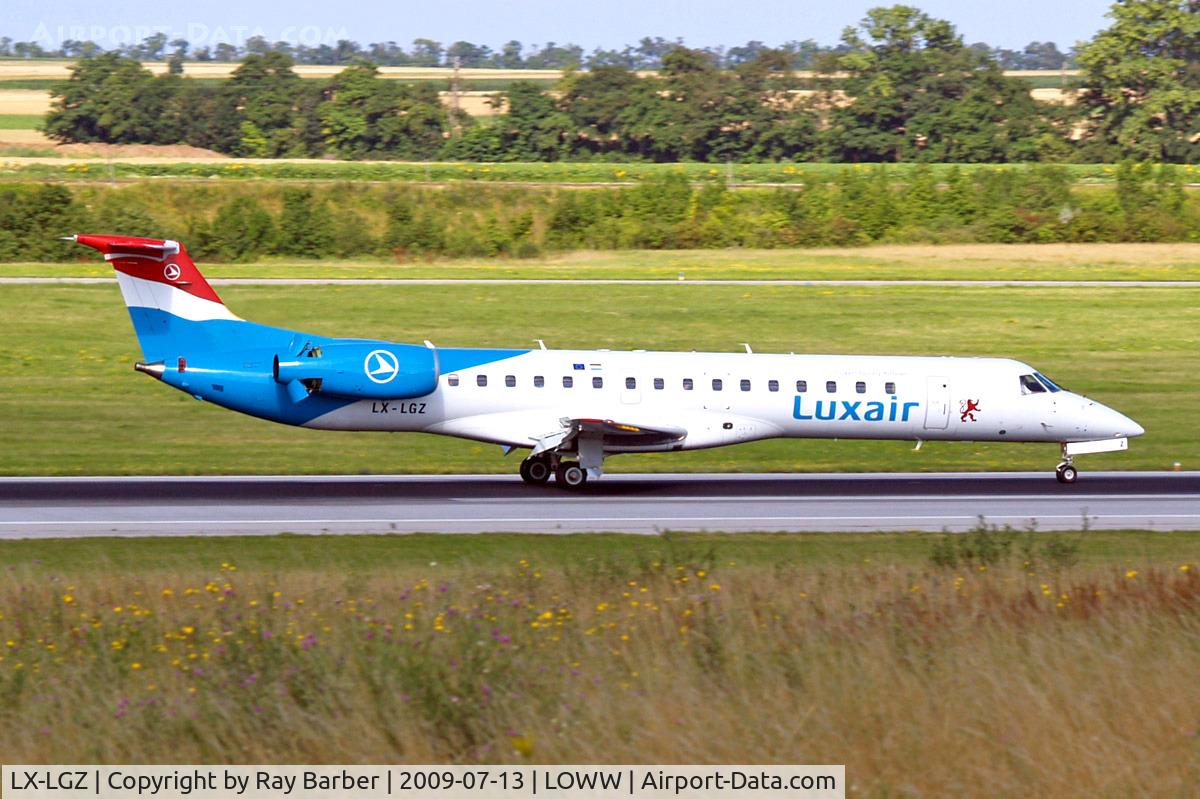 LX-LGZ, 2000 Embraer EMB-145LU (ERJ-145LU) C/N 145258, Embraer ERJ-145LU [145258] (Luxair) Vienna-Schwechat~OE 13/07/2009