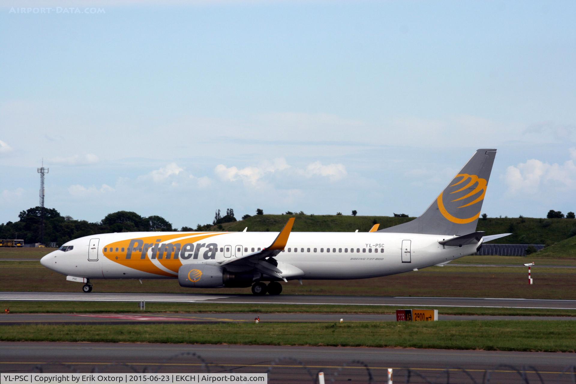 YL-PSC, 2002 Boeing 737-86N C/N 33419, YL-PSC just arrived rw 04I