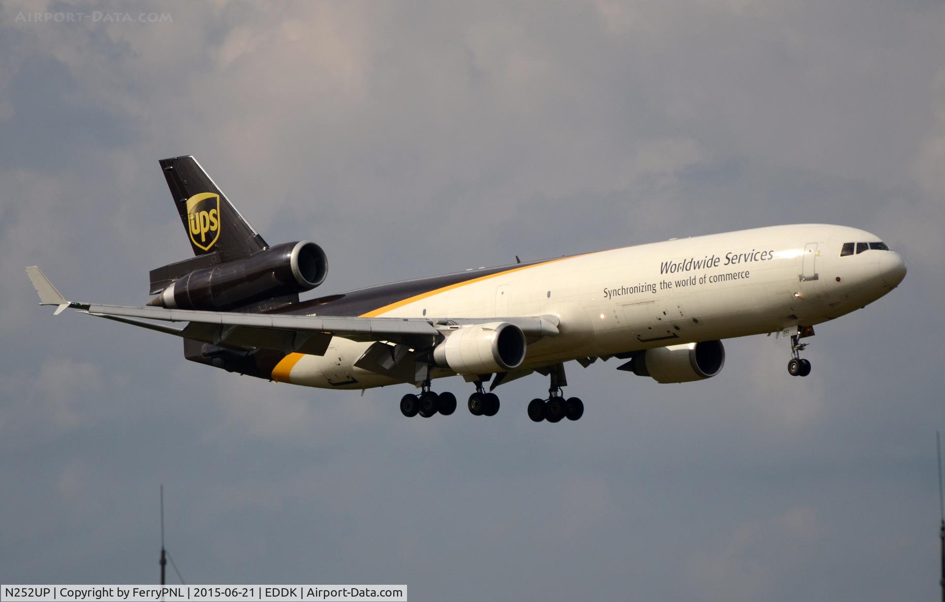 N252UP, 1996 McDonnell Douglas MD-11F C/N 48768, UPS MD11F landing in CGN