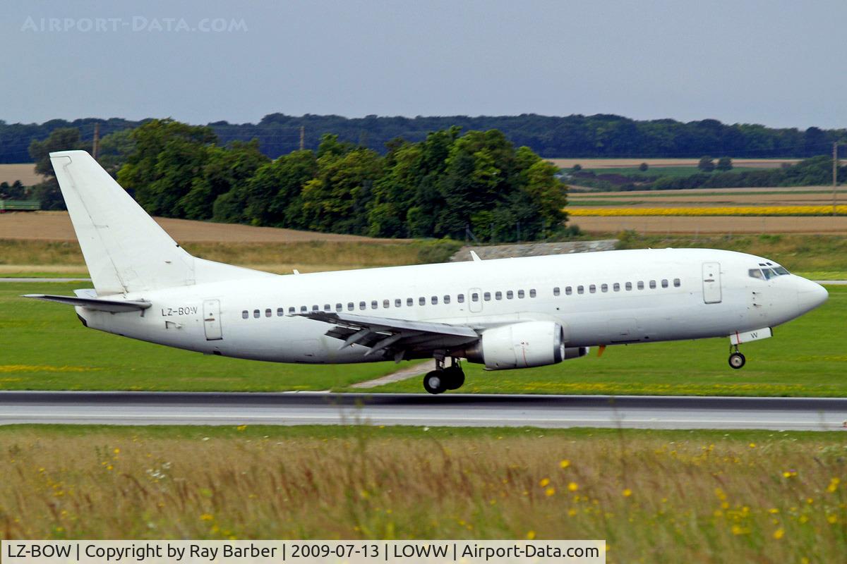LZ-BOW, 1987 Boeing 737-330 C/N 23834, Boeing 737-330 [23834] (SkyEurope Airlines) Vienna-Schwechat~OE 13/07/2009