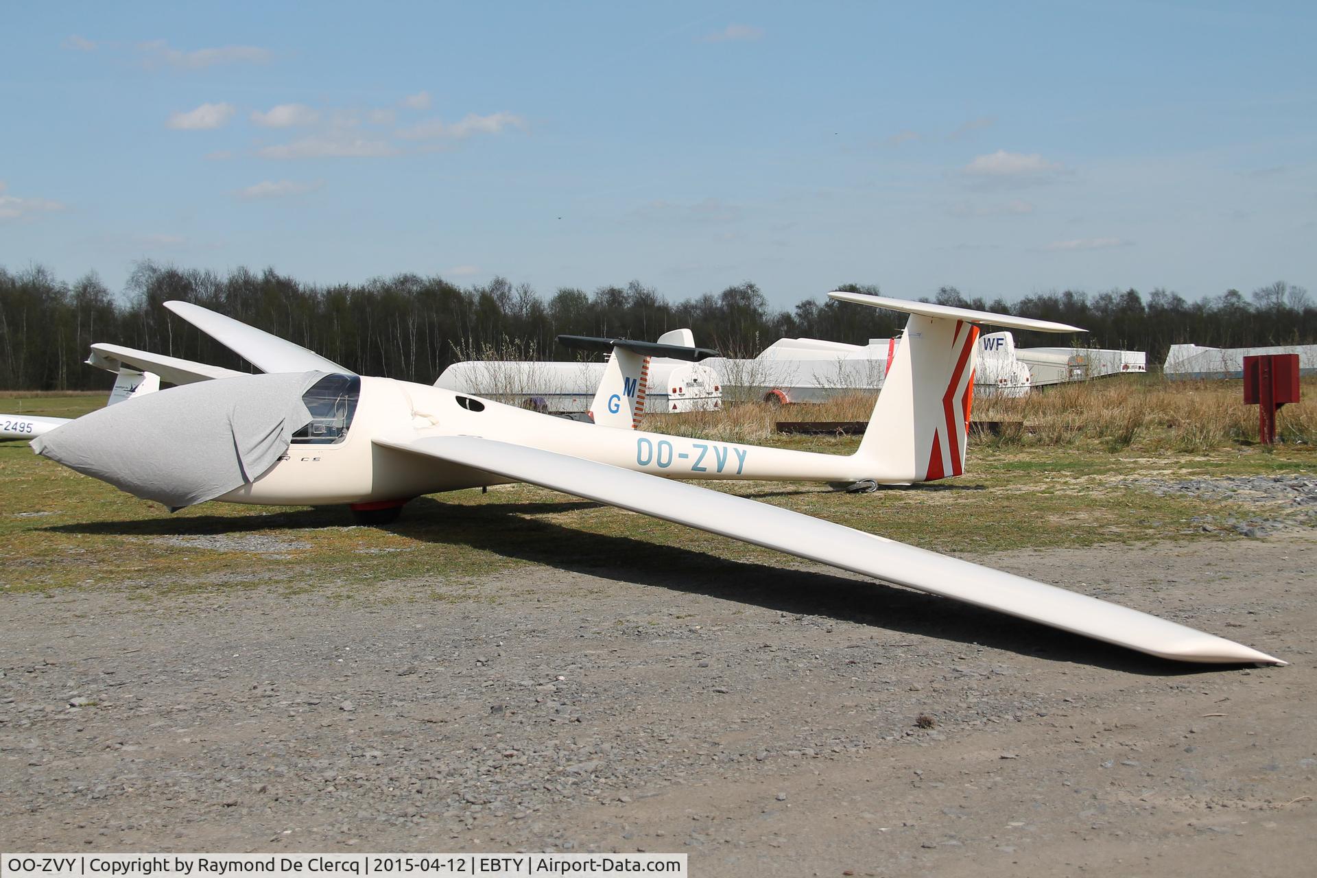 OO-ZVY, 1977 Grob G-102 Astir CS Jeans C/N 2048, At Maubray airfield.