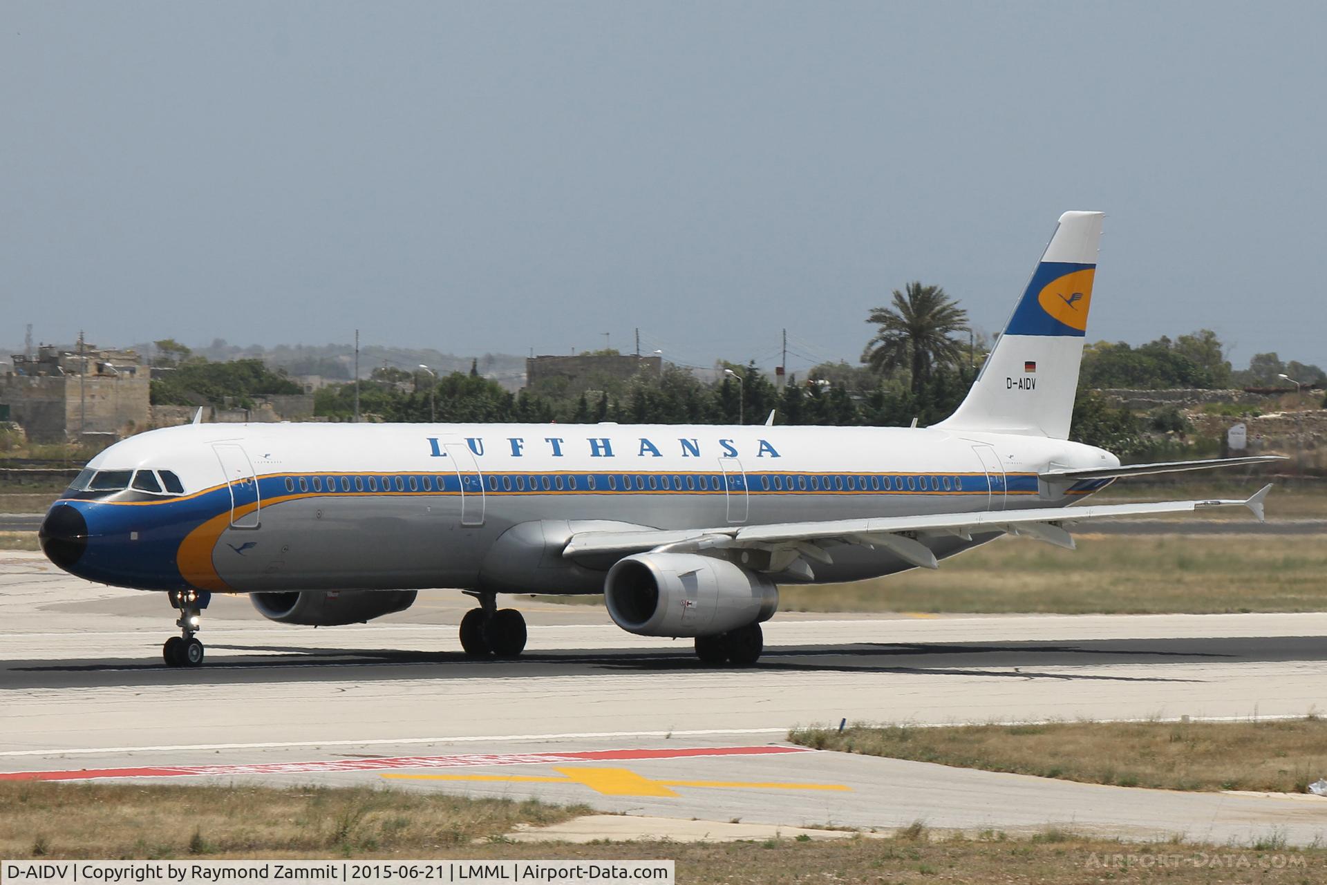 D-AIDV, 2012 Airbus A321-231 C/N 5413, A321 D-AIDV Lufthansa metro livery
