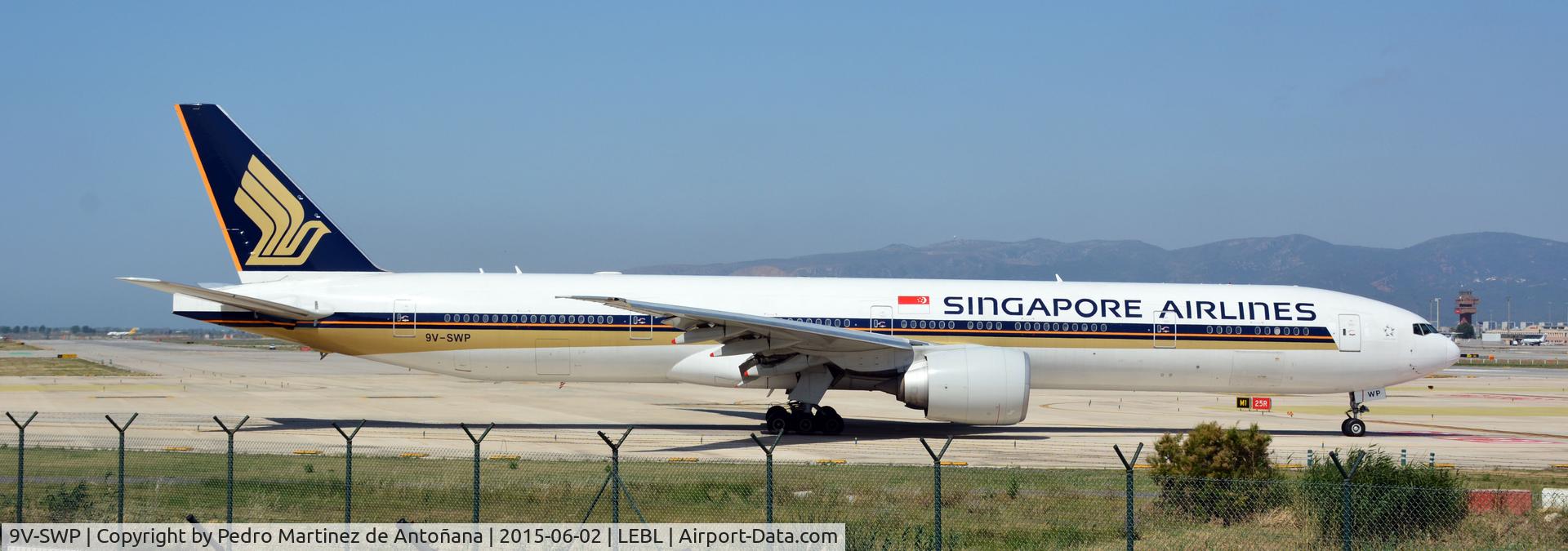 9V-SWP, 2008 Boeing 777-312/ER C/N 34581, El Prat Barcelona - España