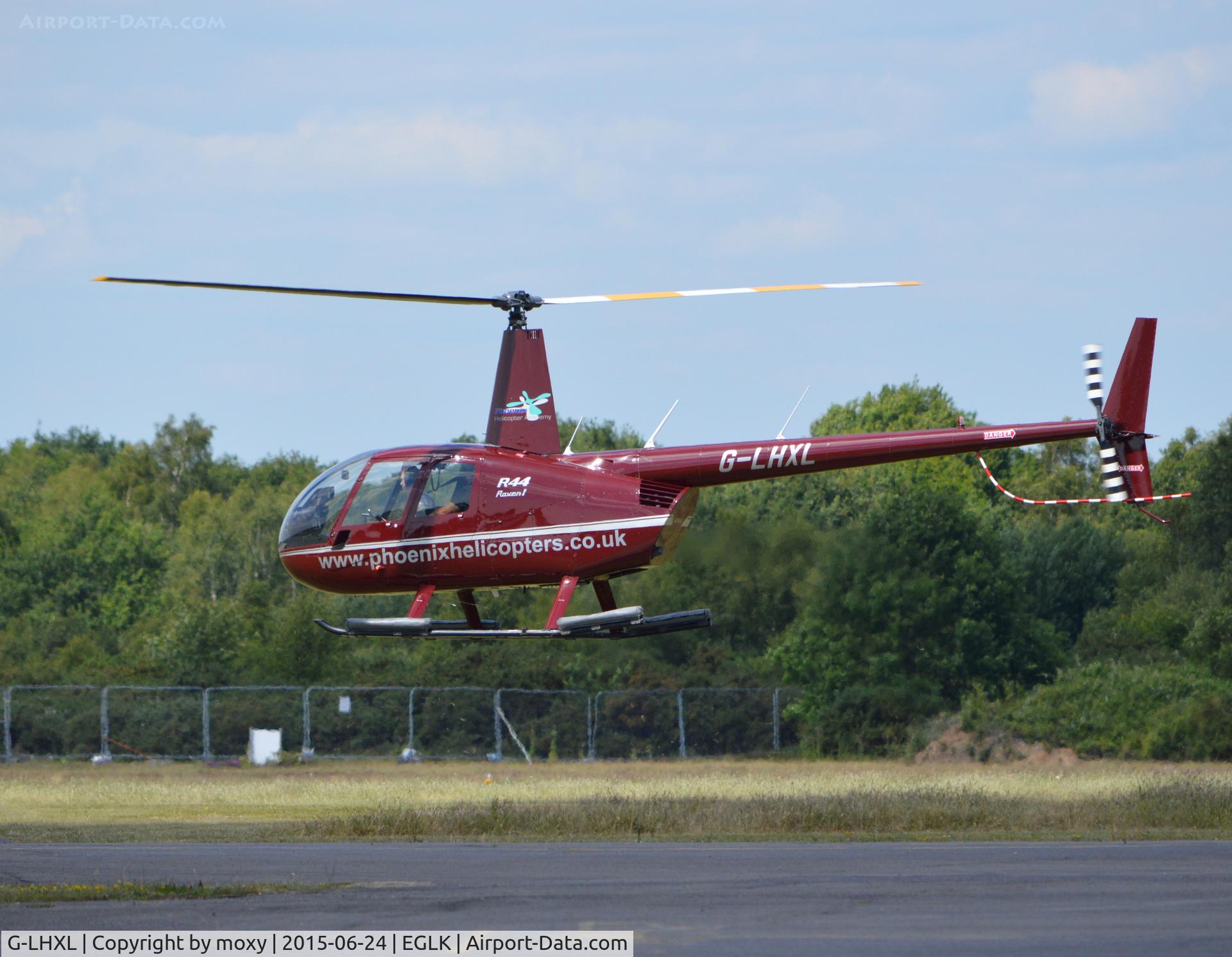 G-LHXL, 2007 Robinson R44 Raven C/N 1702, Robinson R44 Raven at Blackbushe. Ex N66PH.