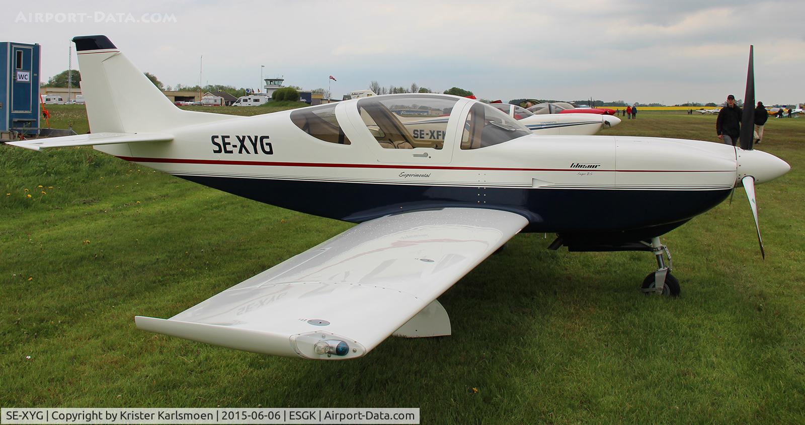 SE-XYG, 2011 Glasair Super II RG C/N 2472-1336, EAA Fly In 2015.