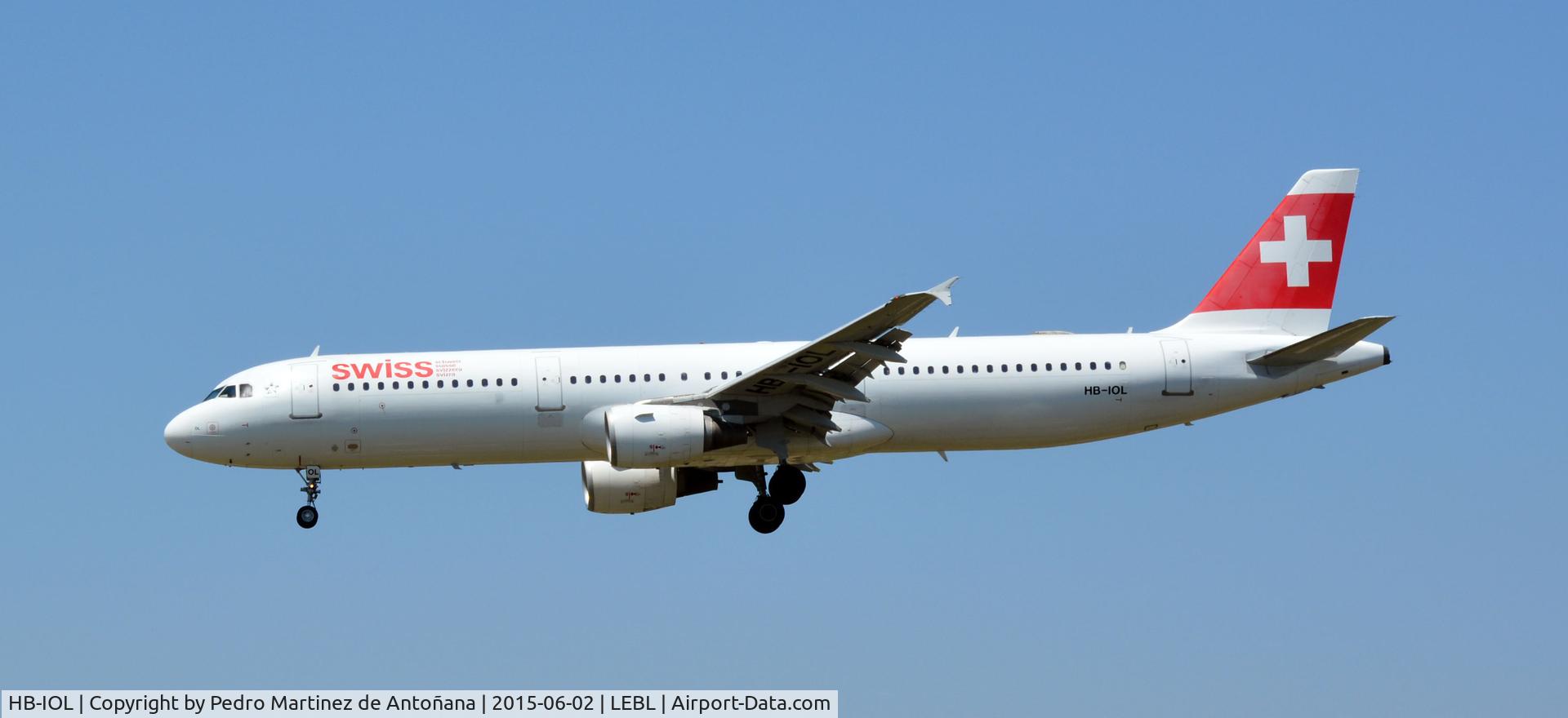 HB-IOL, 1999 Airbus A321-111 C/N 1144, El Prat Barcelona - España