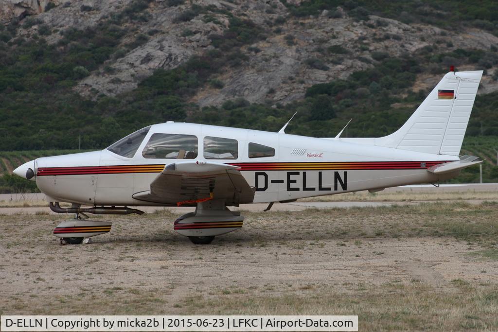 D-ELLN, Piper PA-28-161 C/N 28-16058, Parked