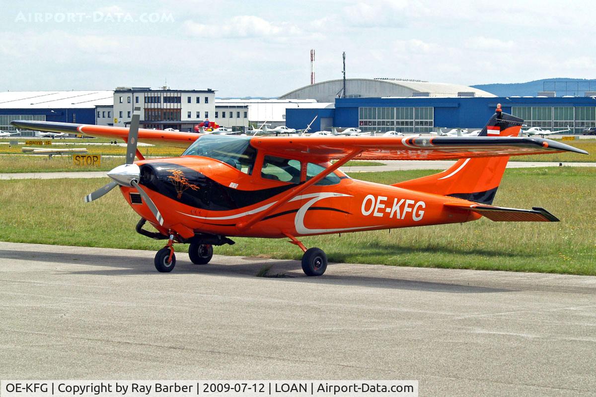 OE-KFG, 1966 Cessna 182J Skylane C/N 18257234, Cessna 182J Skylane [182-57234] Wiener Neustadt-Ost~OE 12/07/2009