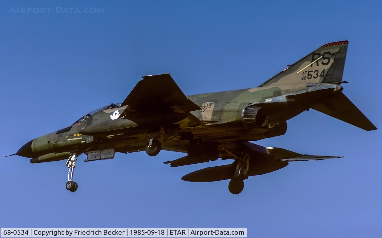 68-0534, 1968 McDonnell Douglas F-4E-41-MC C/N 3736, on final RW27
