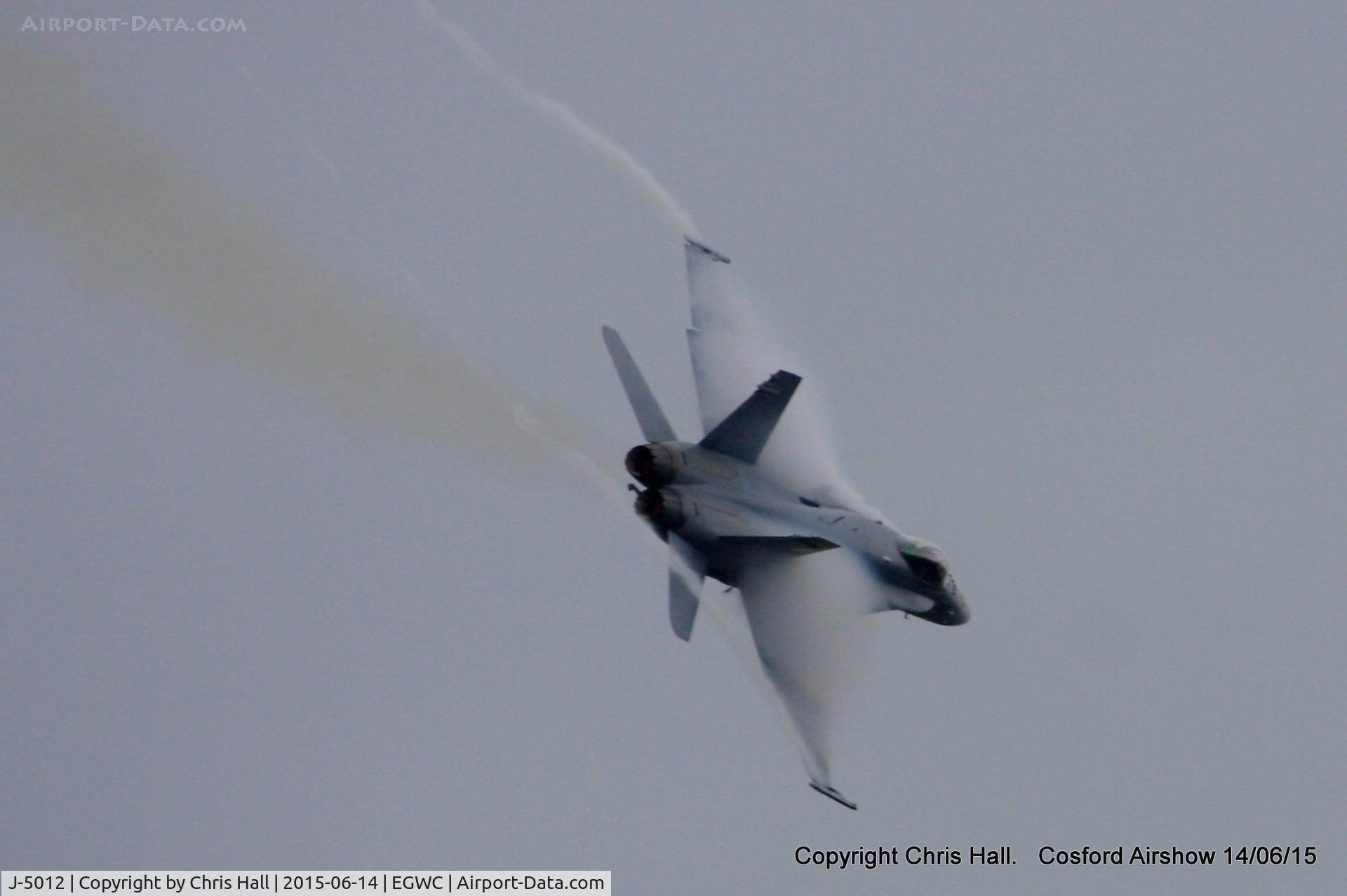 J-5012, McDonnell Douglas F/A-18C Hornet C/N 1352/SFC012, displaying at the 2015 Cosford Airshow