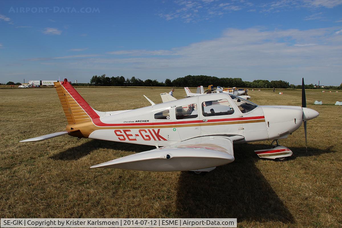 SE-GIK, 1974 Piper PA-28-180 C/N 28-7505095, Visitor