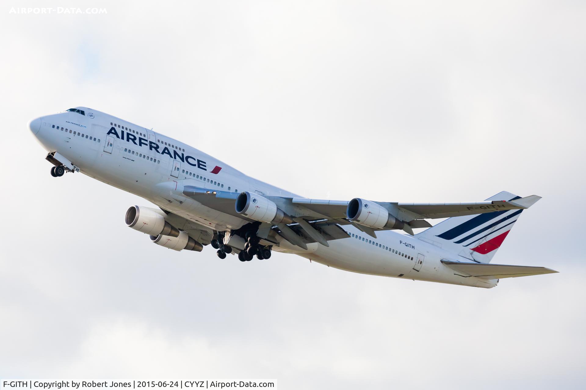 F-GITH, 2003 Boeing 747-428 C/N 32868, At Toronto Pearson.