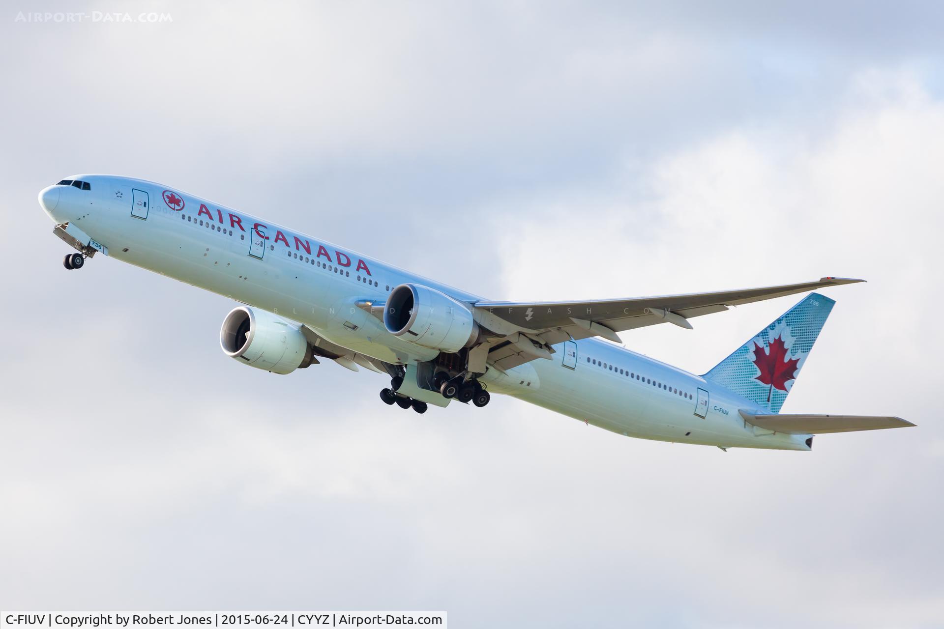 C-FIUV, 2008 Boeing 777-333/ER C/N 35248, At Toronto Pearson.