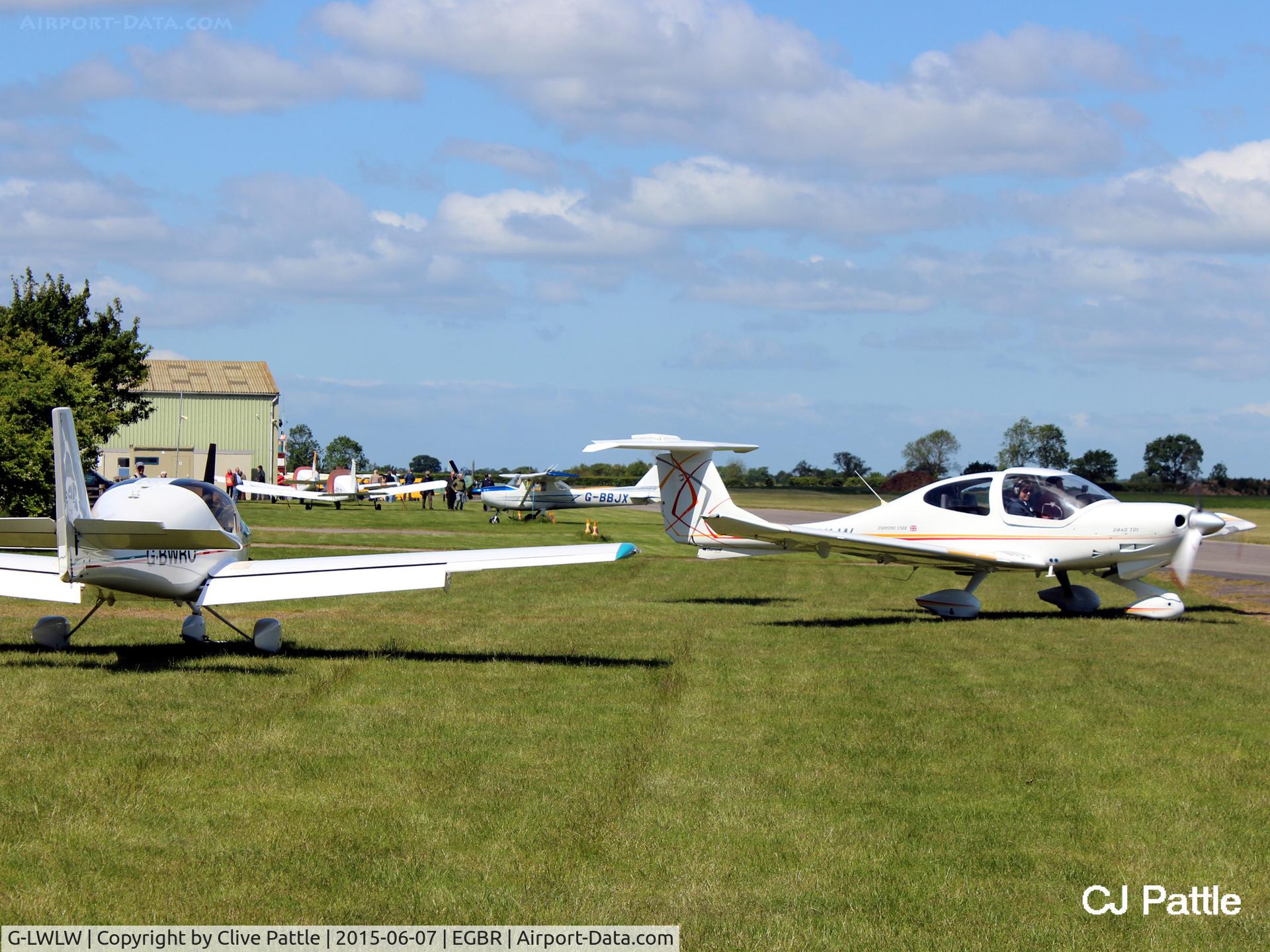 G-LWLW, 2003 Diamond DA-40D Diamond Star C/N D4.052, At The Real Aeroplane Company Ltd Radial Fly-In, Breighton Airfield, Yorkshire, U.K.  - EGBR