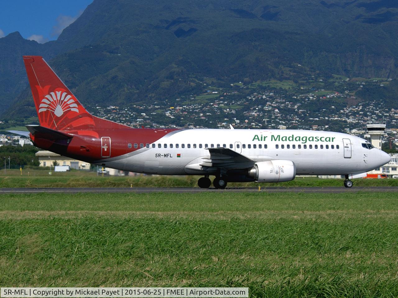 5R-MFL, 1988 Boeing 737-3Z9 C/N 24081, Just landing on runway 12