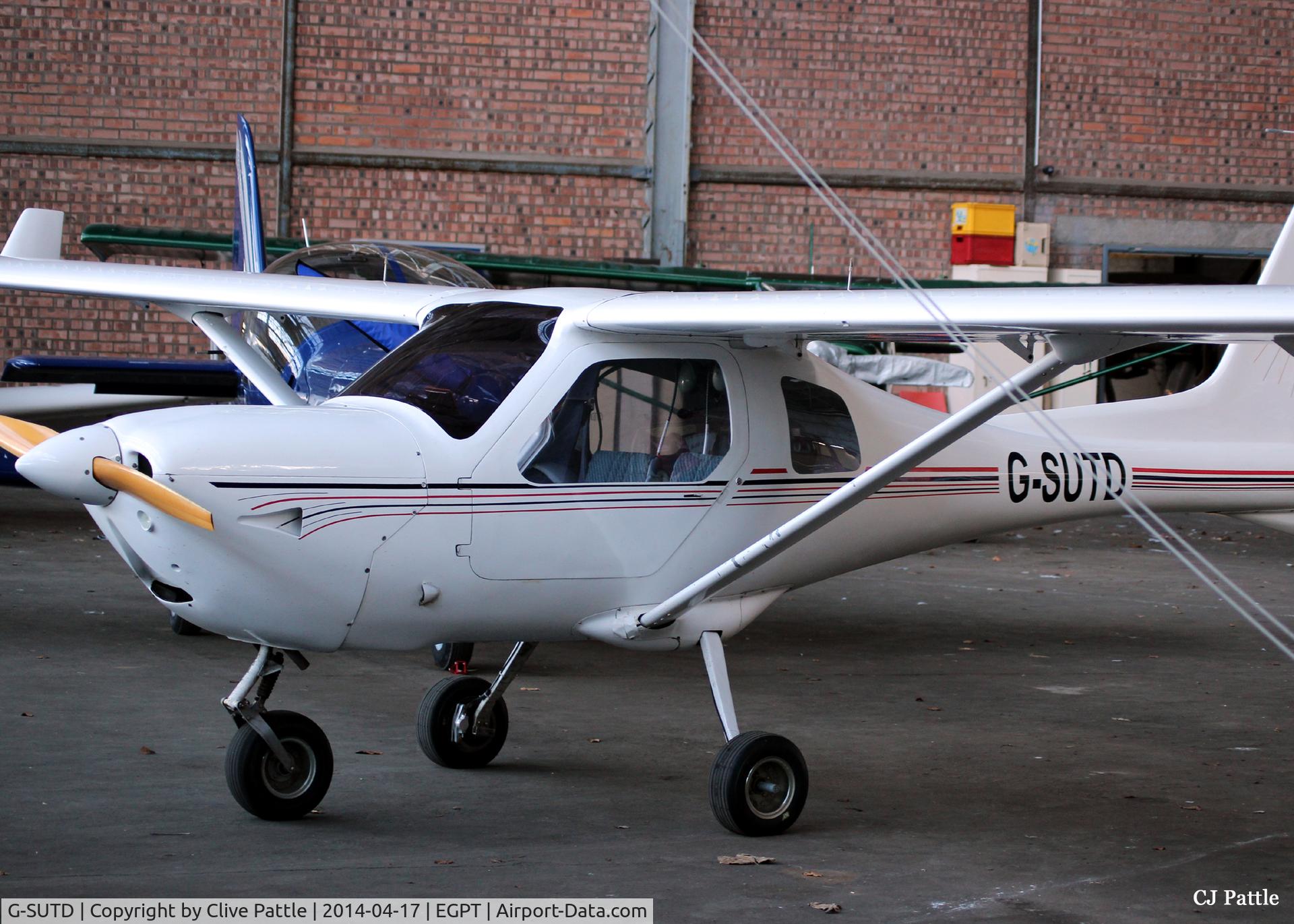 G-SUTD, 2006 Jabiru UL-D C/N 662, Hangared at Perth (Scone) airfield, UK - EGPT