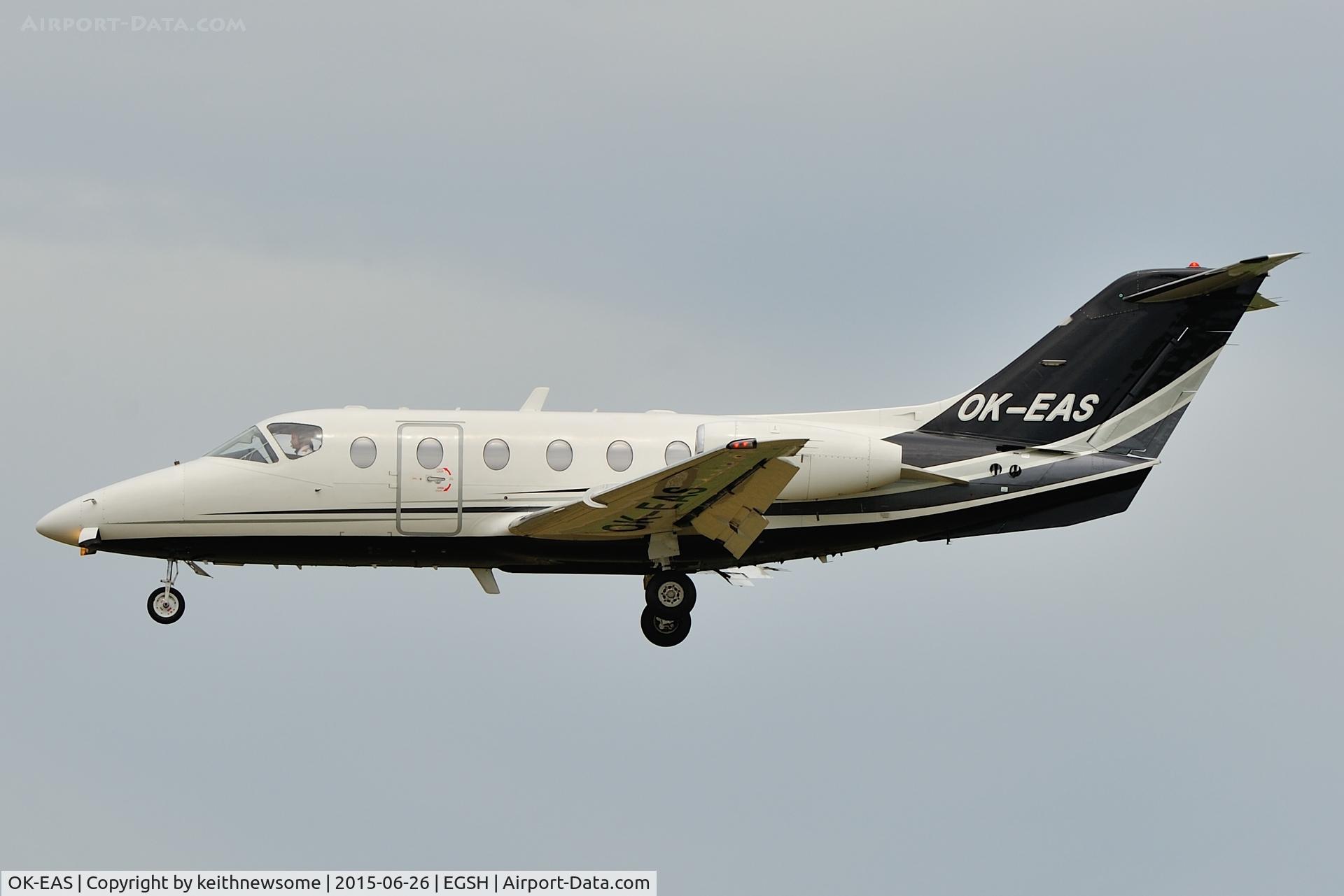 OK-EAS, 1998 Beech 400XT Nextant Beechjet C/N RK-180, Nice Visitor.