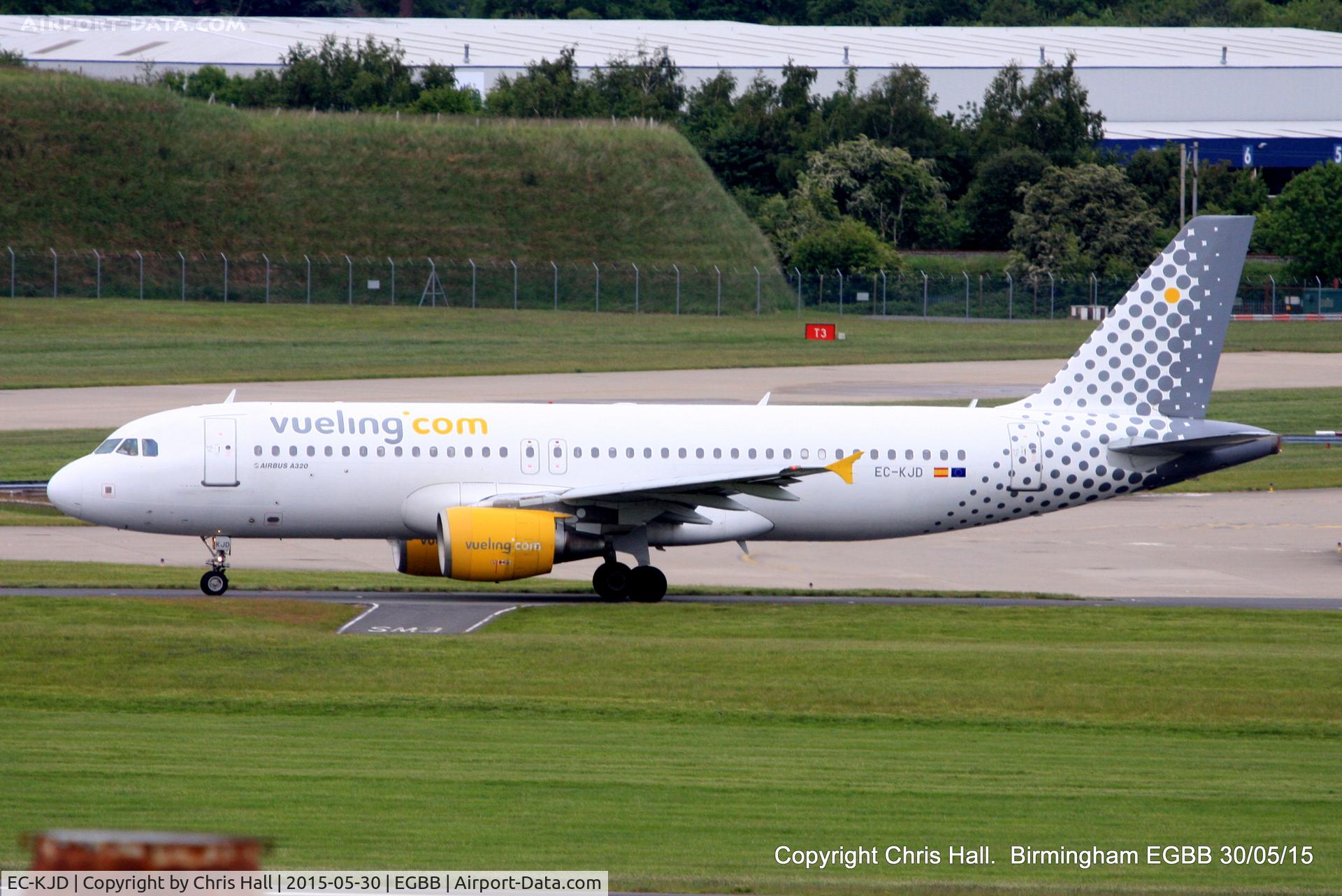 EC-KJD, 2007 Airbus A320-216 C/N 3237, Vueling