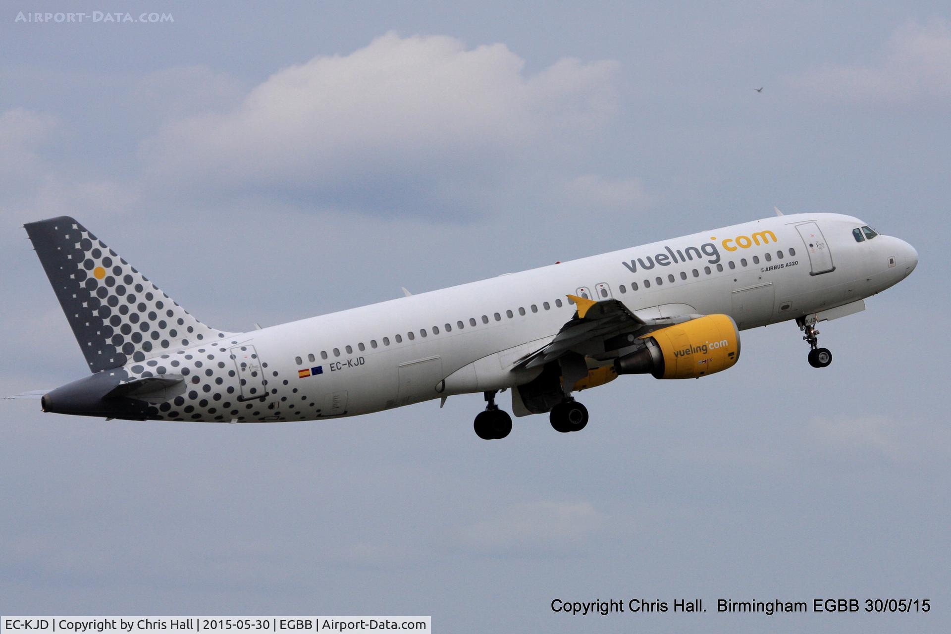 EC-KJD, 2007 Airbus A320-216 C/N 3237, Vueling