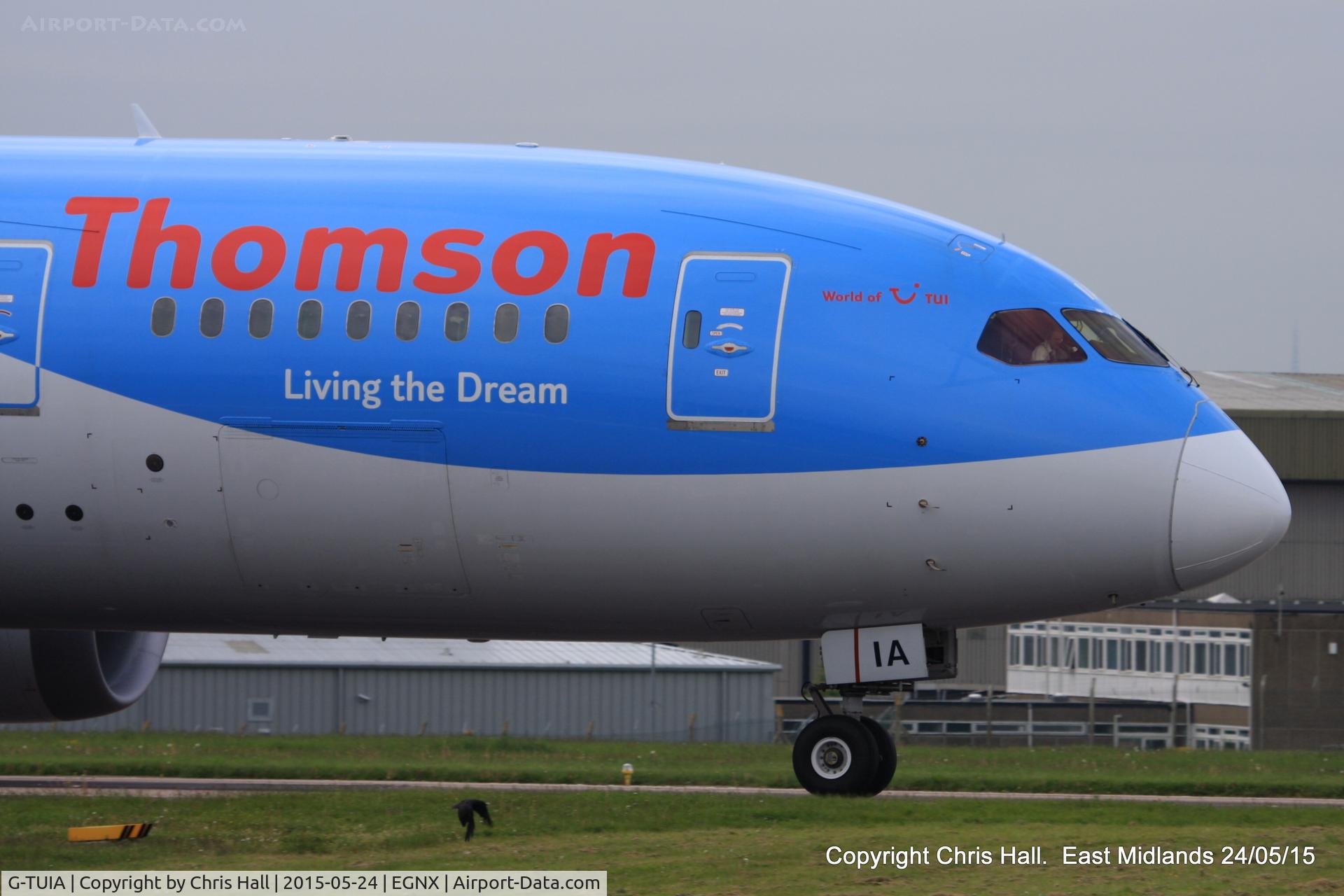 G-TUIA, 2013 Boeing 787-8 Dreamliner C/N 34422, 