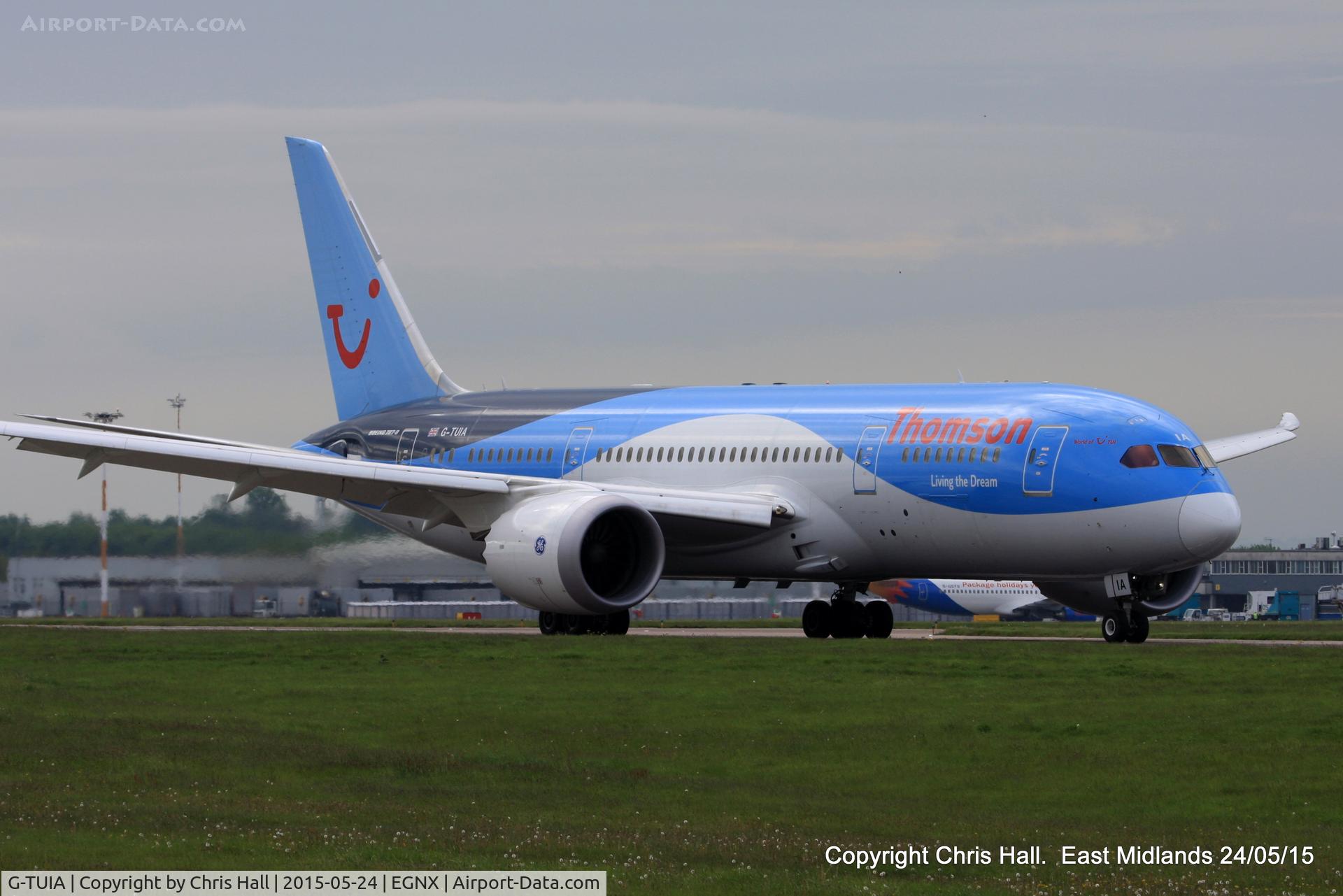 G-TUIA, 2013 Boeing 787-8 Dreamliner C/N 34422, Thomson