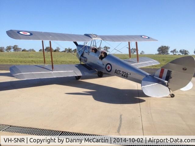 VH-SNR, 1940 De Havilland Australia DH-82A Tiger Moth C/N DHA221, VH SNR