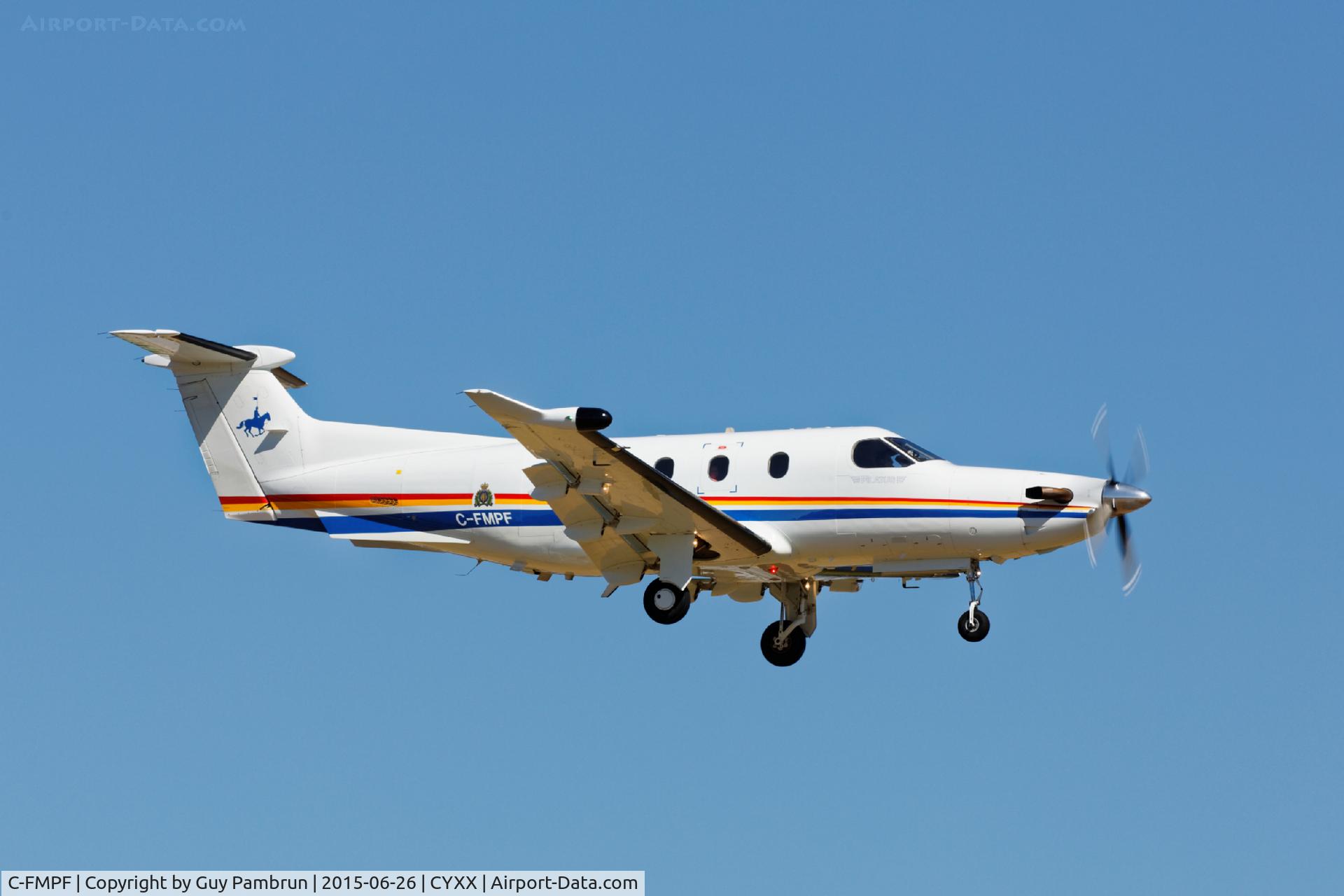 C-FMPF, 2006 Pilatus PC-12/47 C/N 768, R.C.M.P. on final
