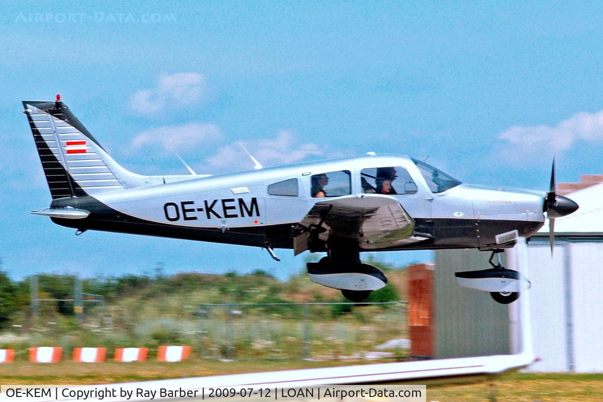 OE-KEM, 1978 Piper PA-28-181 Cherokee Archer II C/N 28-7890072, Piper PA-28-181 Archer II [28-7890072] Wiener Neustadt-Ost~OE 12/07/2009