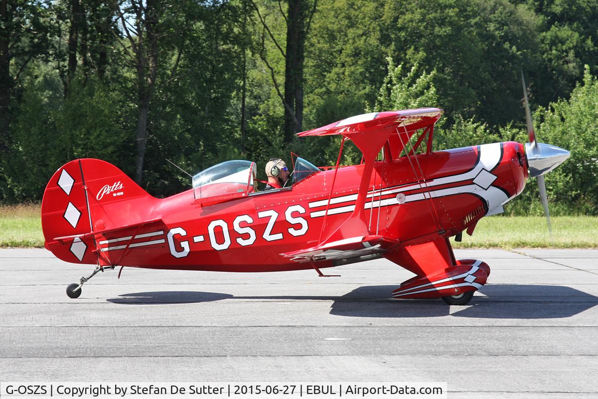 G-OSZS, 1992 Pitts S-2S Special C/N 3018, Ursel Avia 2015.