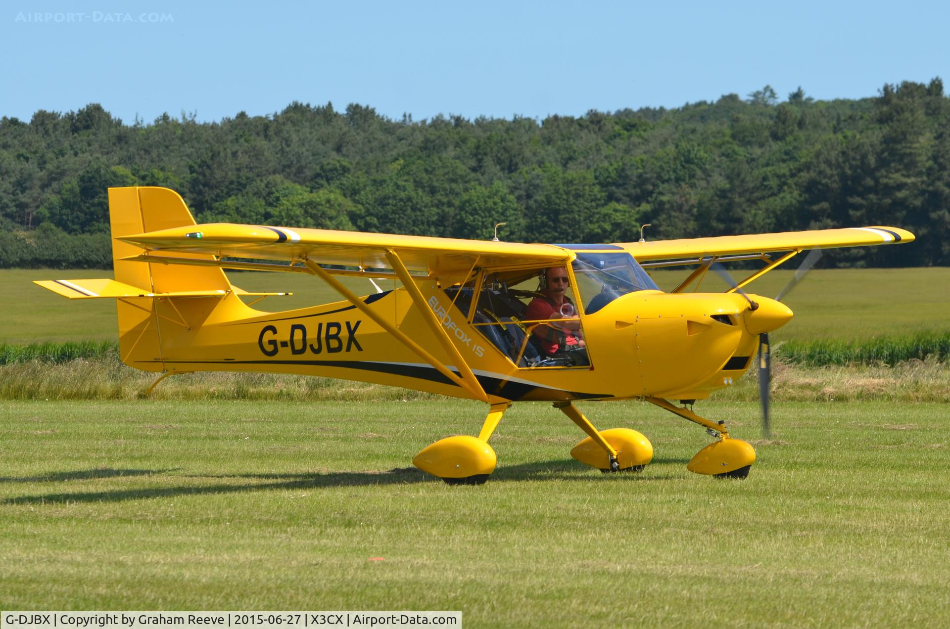 G-DJBX, 2015 Aeropro Eurofox 912(IS) C/N LAA 376-15268, Just landed at Northrepps.