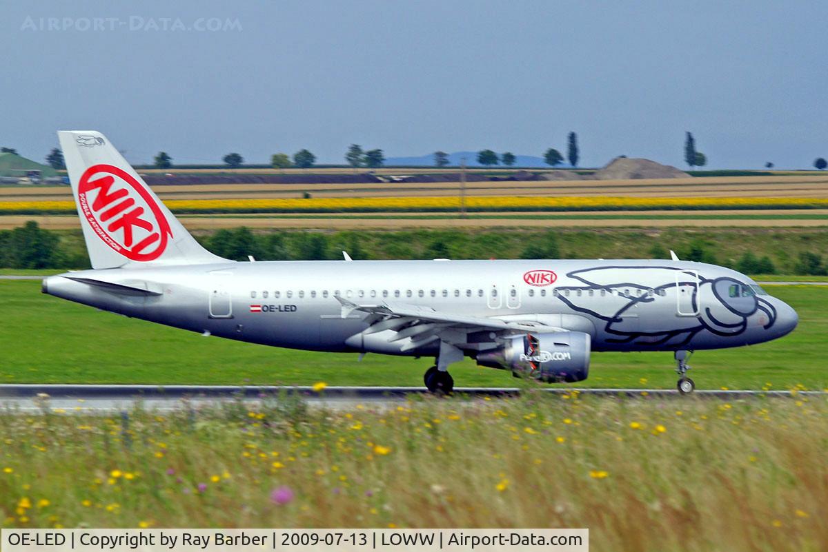 OE-LED, 2008 Airbus A319-112 C/N 3407, Airbus A319-132 [3407] (flyniki) Vienna-Schwechat~OE 13/07/2009