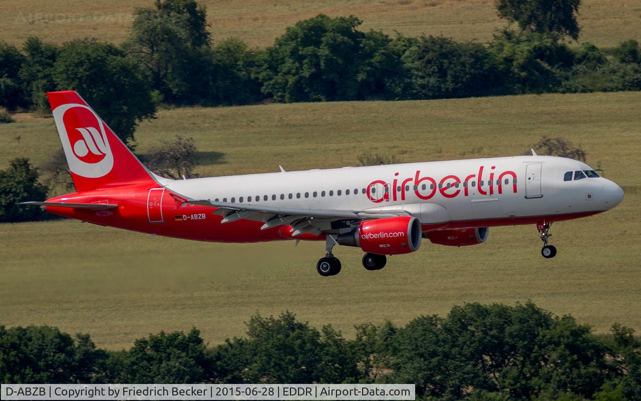 D-ABZB, 2008 Airbus A320-216 C/N 3515, on final RW09