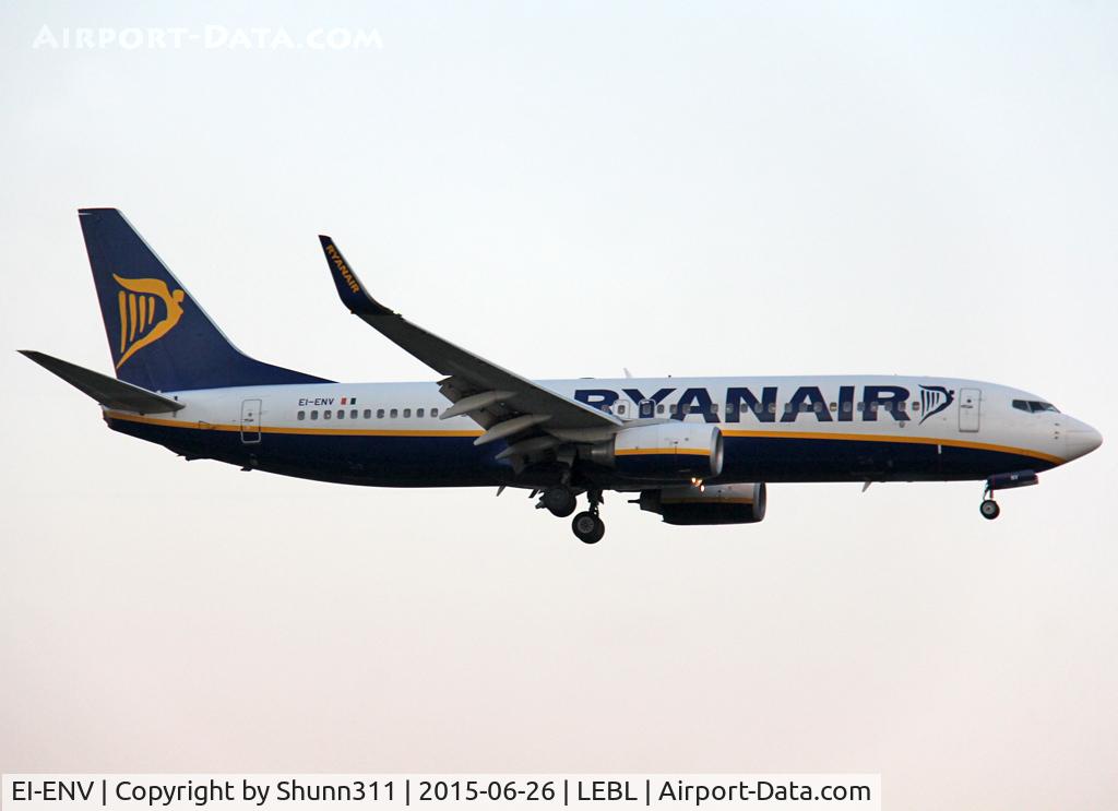 EI-ENV, 2010 Boeing 737-8AS C/N 35039, Landing rwy 25R