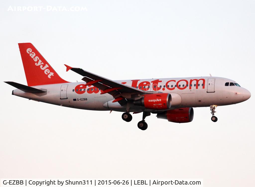 G-EZBB, 2006 Airbus A319-111 C/N 2854, Landing rwy 25R