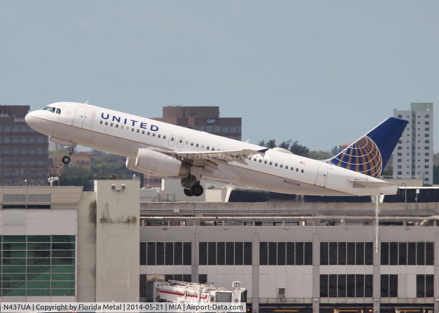 N437UA, 1997 Airbus A320-232 C/N 655, United A320