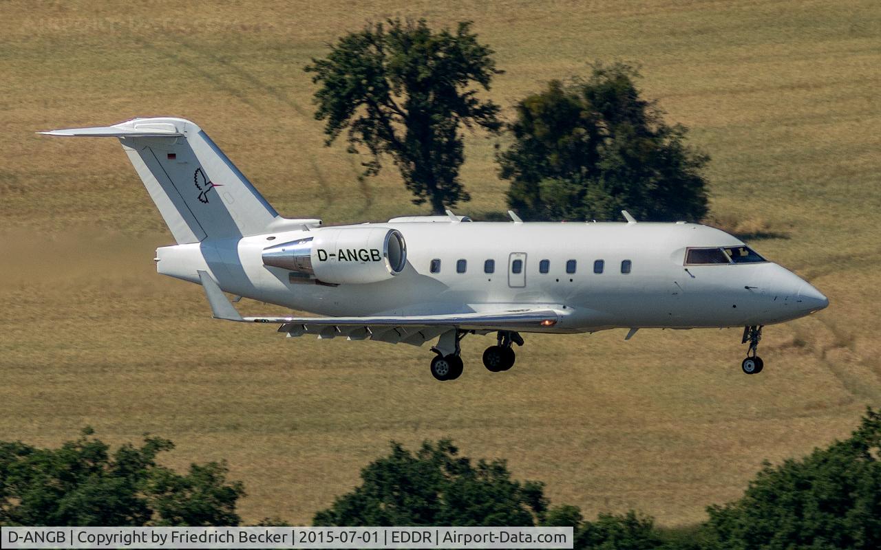 D-ANGB, 2002 Bombardier Challenger 604 (CL-600-2B16) C/N 5541, on final RW09
