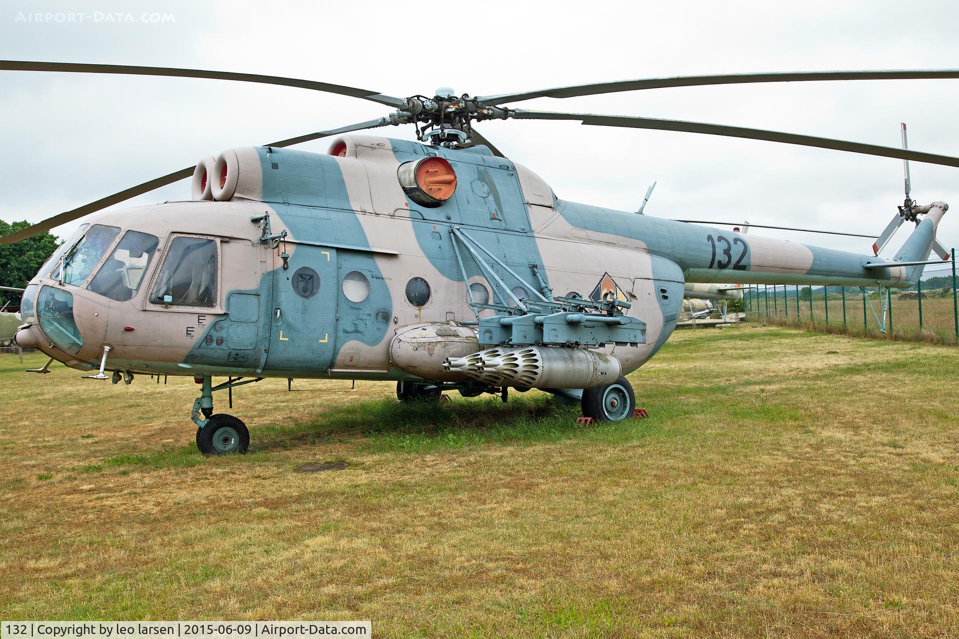 132, 1976 Mil Mi-8TB Hip C/N 10560, Flugplatzmuseum Cottbus 9.6.15