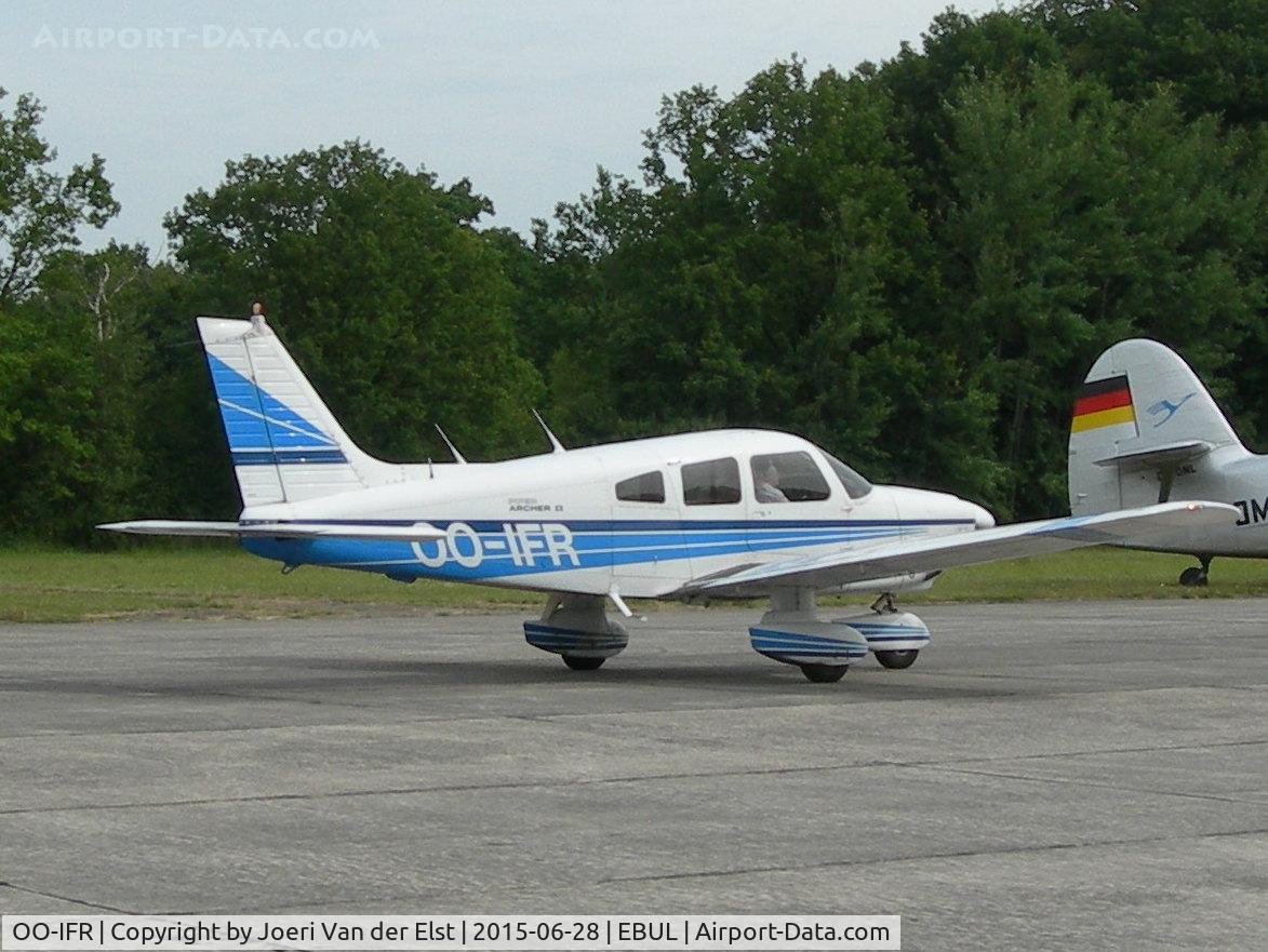 OO-IFR, 1985 Piper PA-28-181 Archer II C/N 28-8590056, Ursel Avia 2015