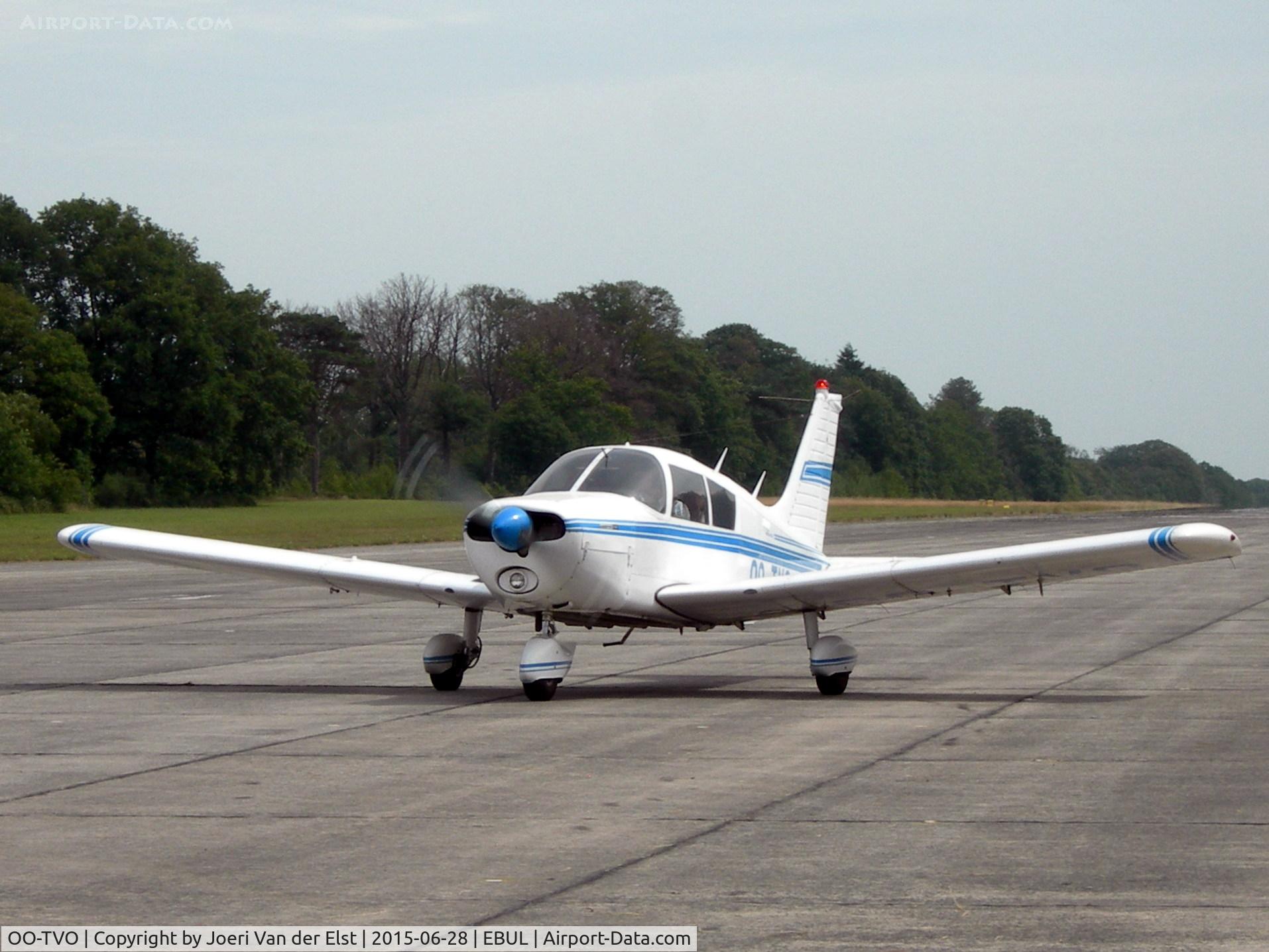 OO-TVO, 1972 Piper PA-28-140 Cherokee F C/N 28-7325008, Ursel Avia 2015