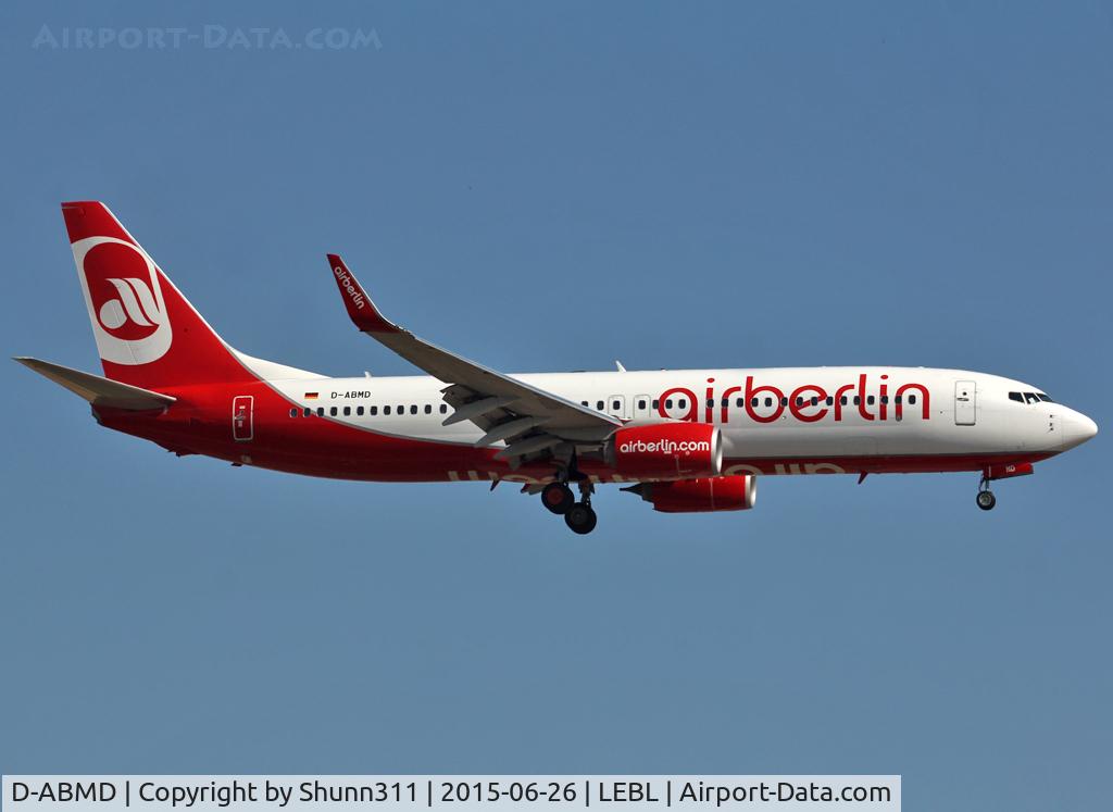 D-ABMD, 2011 Boeing 737-86J C/N 37761, Landing rwy 25R